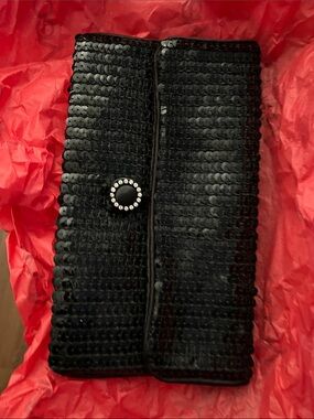 Yummy Fancy NORELL Black Sequin Clutch